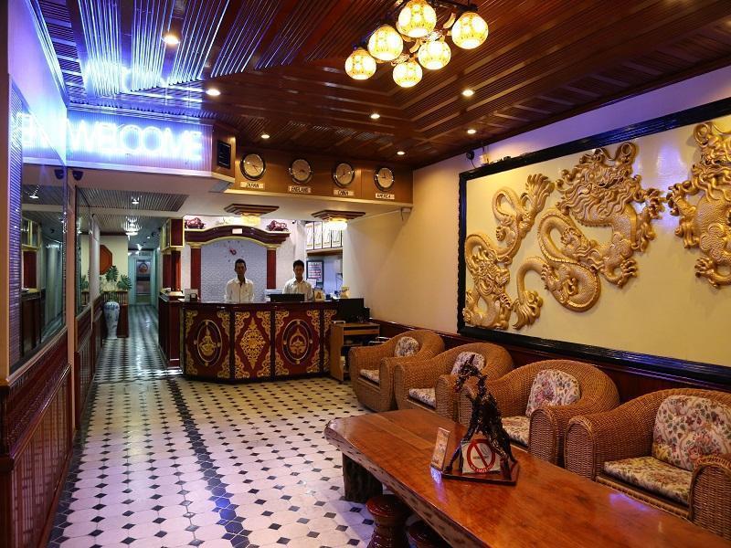 Palace Hotel Mandalay Esterno foto